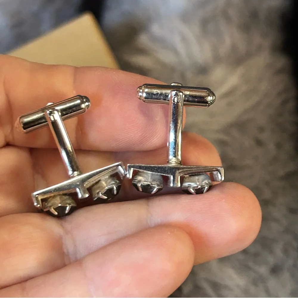 Vintage gentlemen’s smoky gray glass stone tilt cuff links